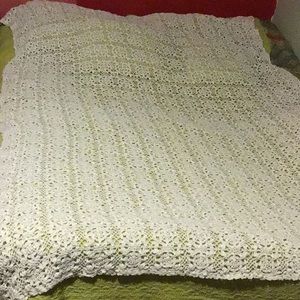 Crochet bedspread